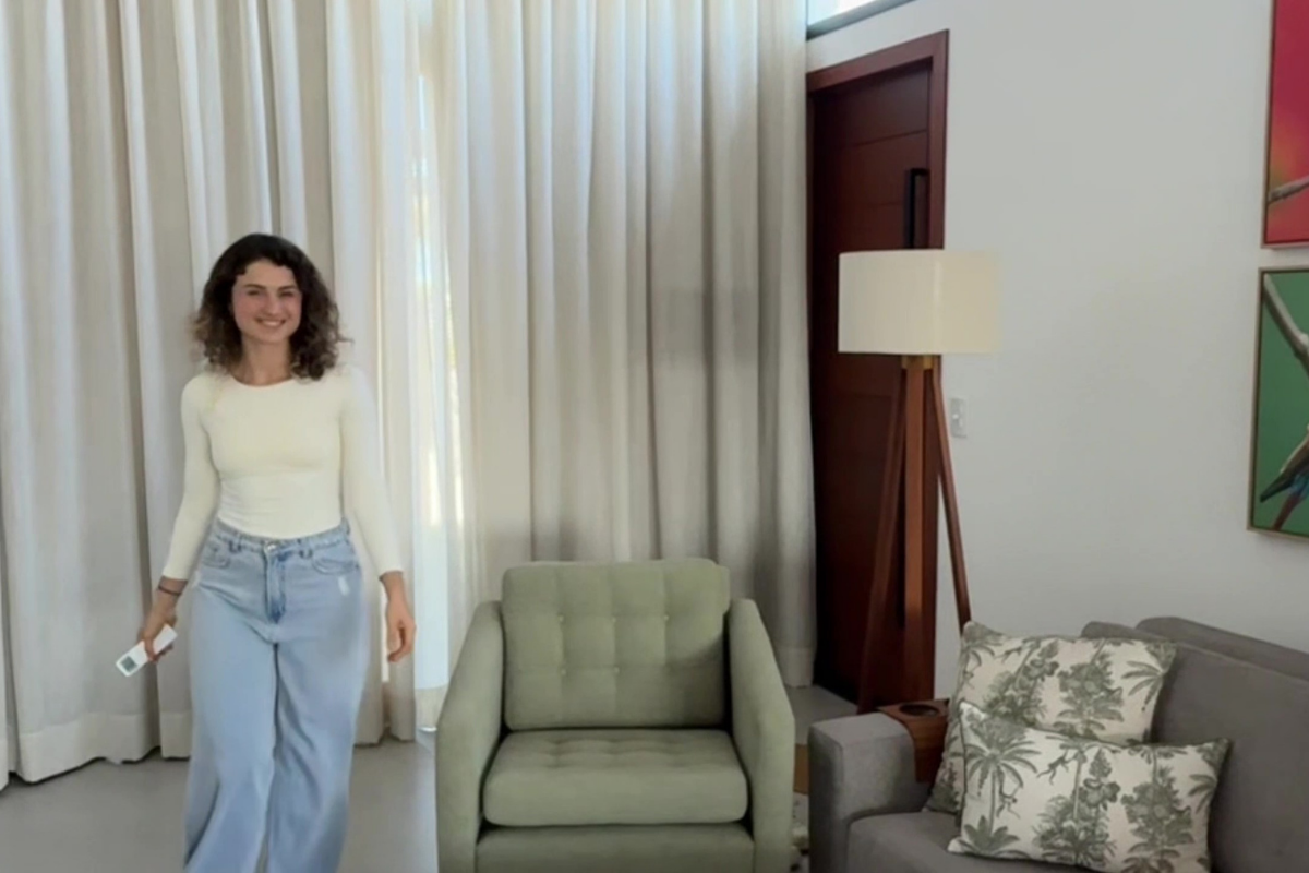 Confira a persiana e cortinas motorizadas da Bruna Visconti